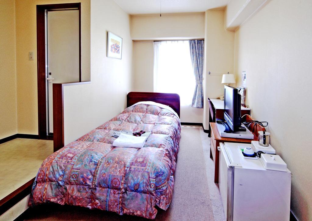Hotel Sun Plaza Sakai Сакаи Стая снимка